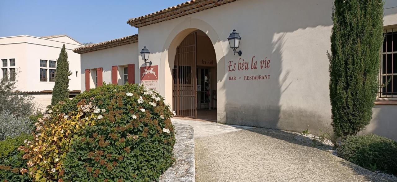 Charmant T2 Climatise Avec Belle Vue , Golf De Pont-Royal Mallemort Exteriér fotografie